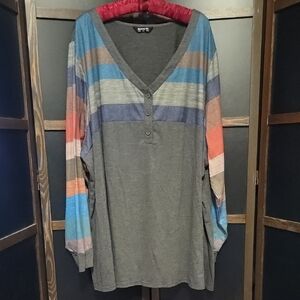 BloomChic Gray and Multicolor V-Neck Button Down Shirt